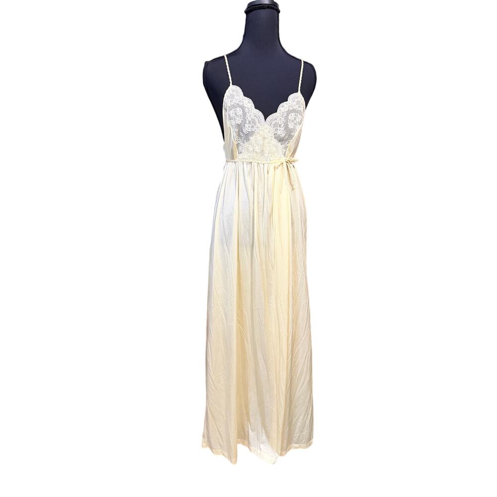 vintage 70s Gilead slip night gown dress lingerie butter yellow medium lace